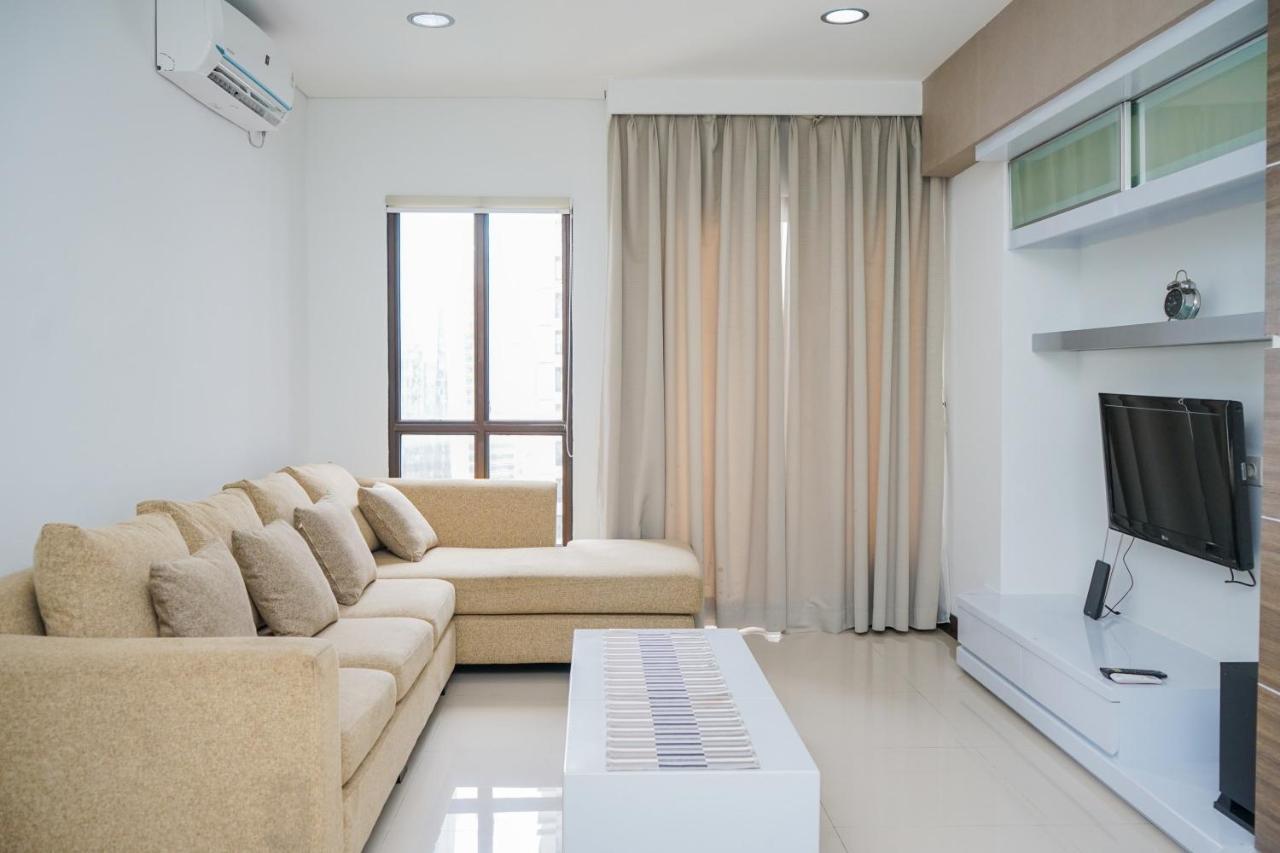 Homey And Modern Tamansari Semanggi 2Br Apartment By Travelio Jakarta Buitenkant foto